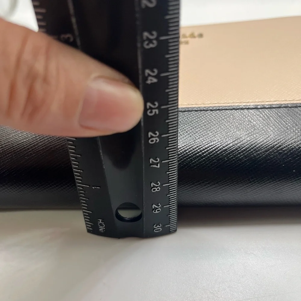 Kate Spade light pink wallet - Picture 11 of 11